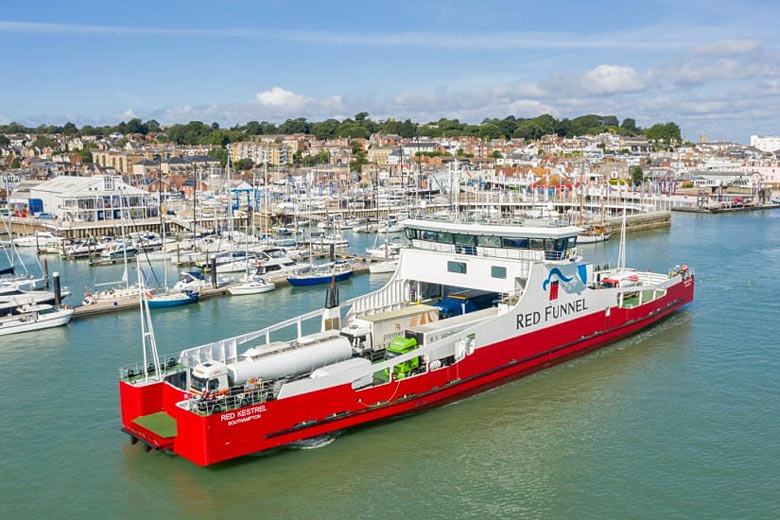 Red Kestrel passing Shepards Marina, Cowes, Isle of Wight